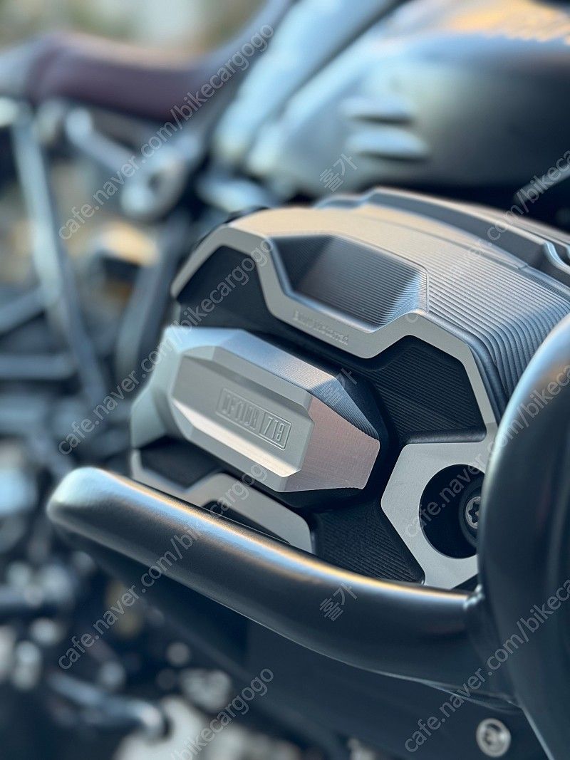 BMW R nine T 스크램블러 4