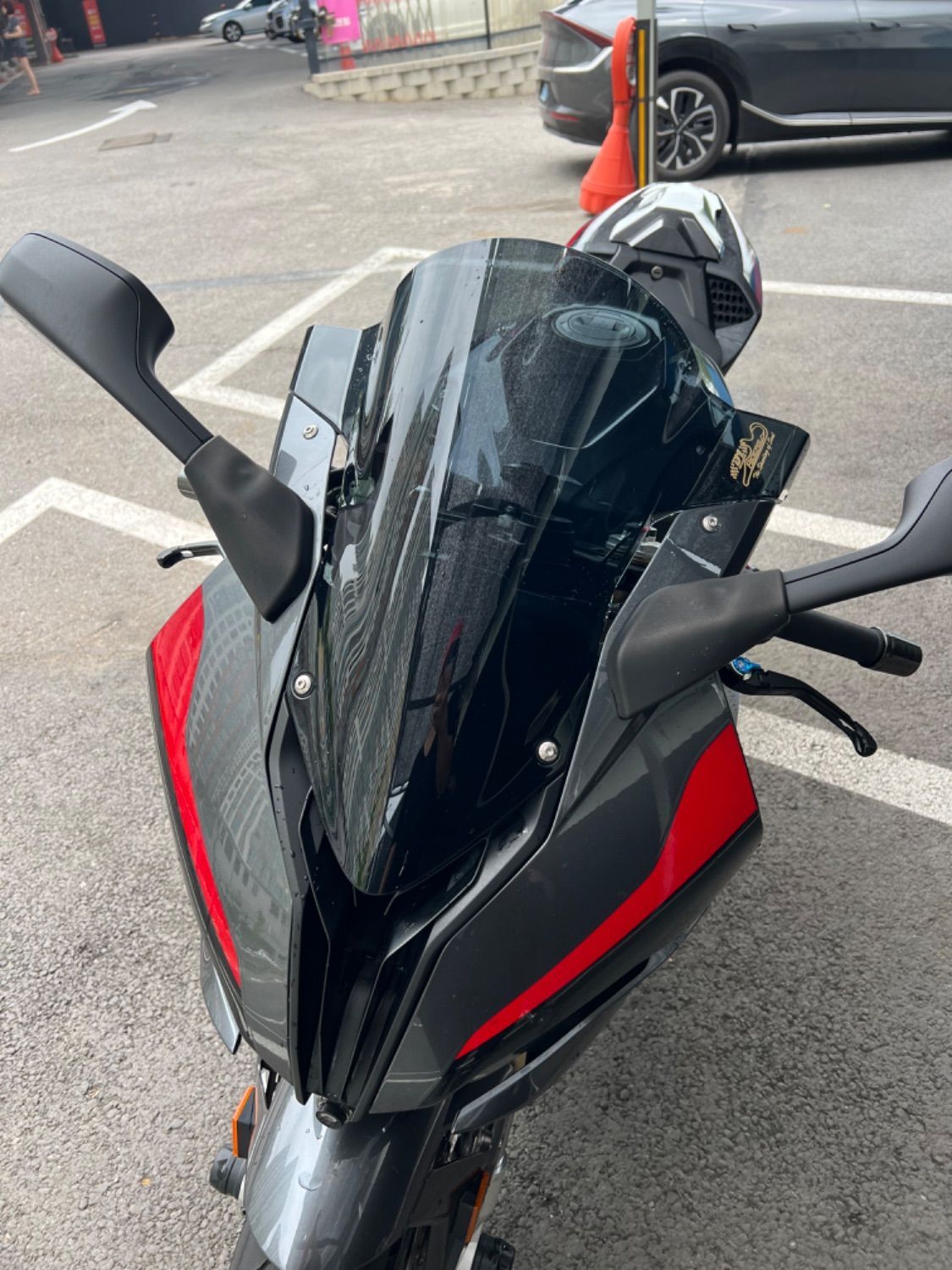 BMW S 1000 RR more