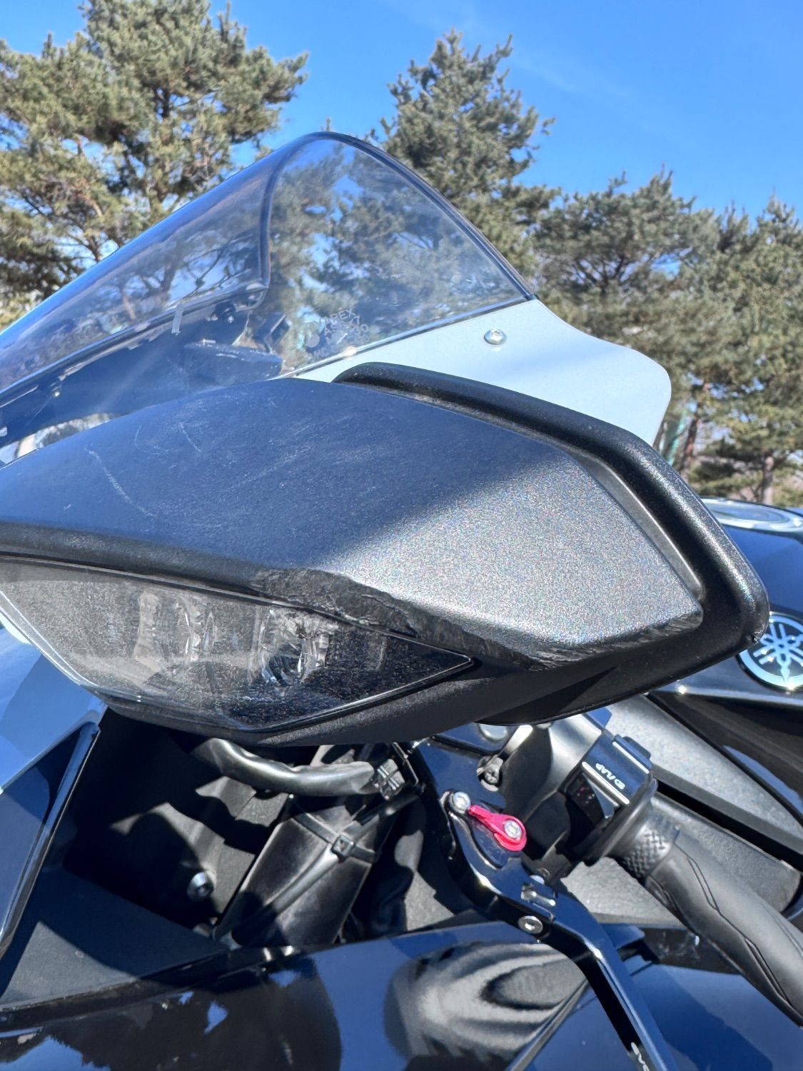 야마하 YZF R1 8
