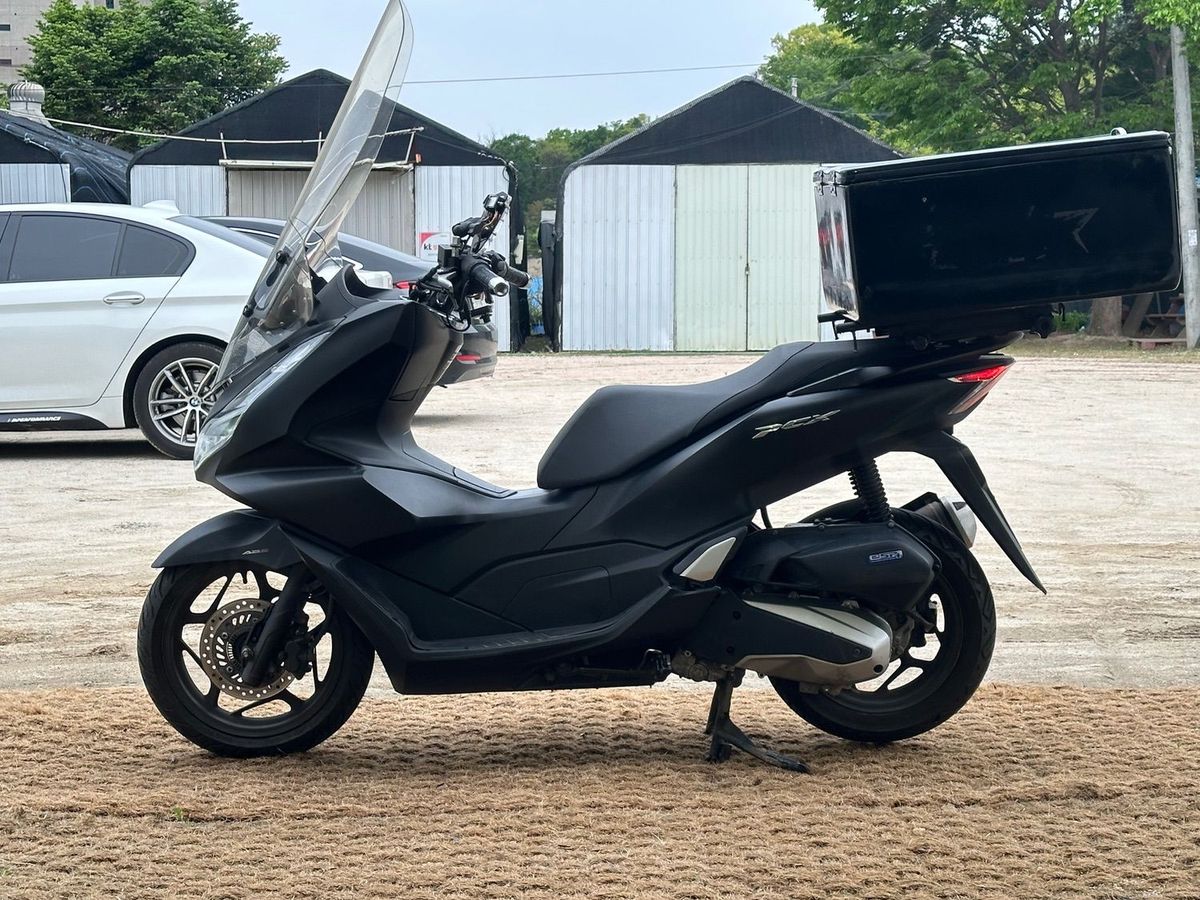 혼다 PCX 125 4