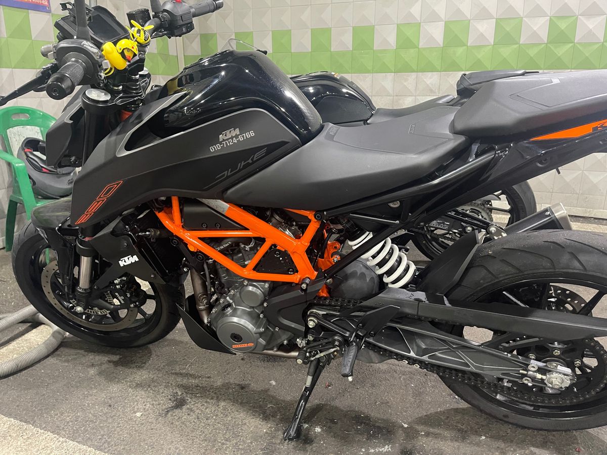 KTM 390 듀크 main