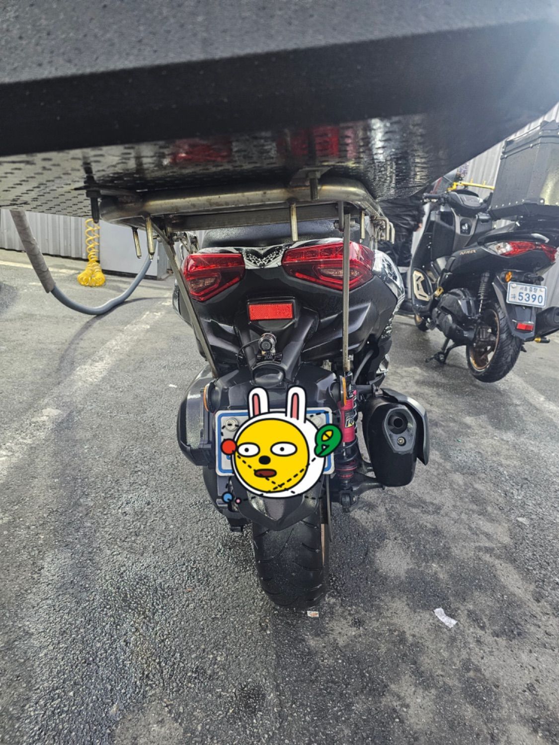야마하 XMAX 300 ABS main