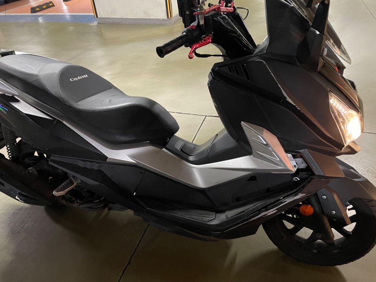 SYM 크루심 125 ABS 4