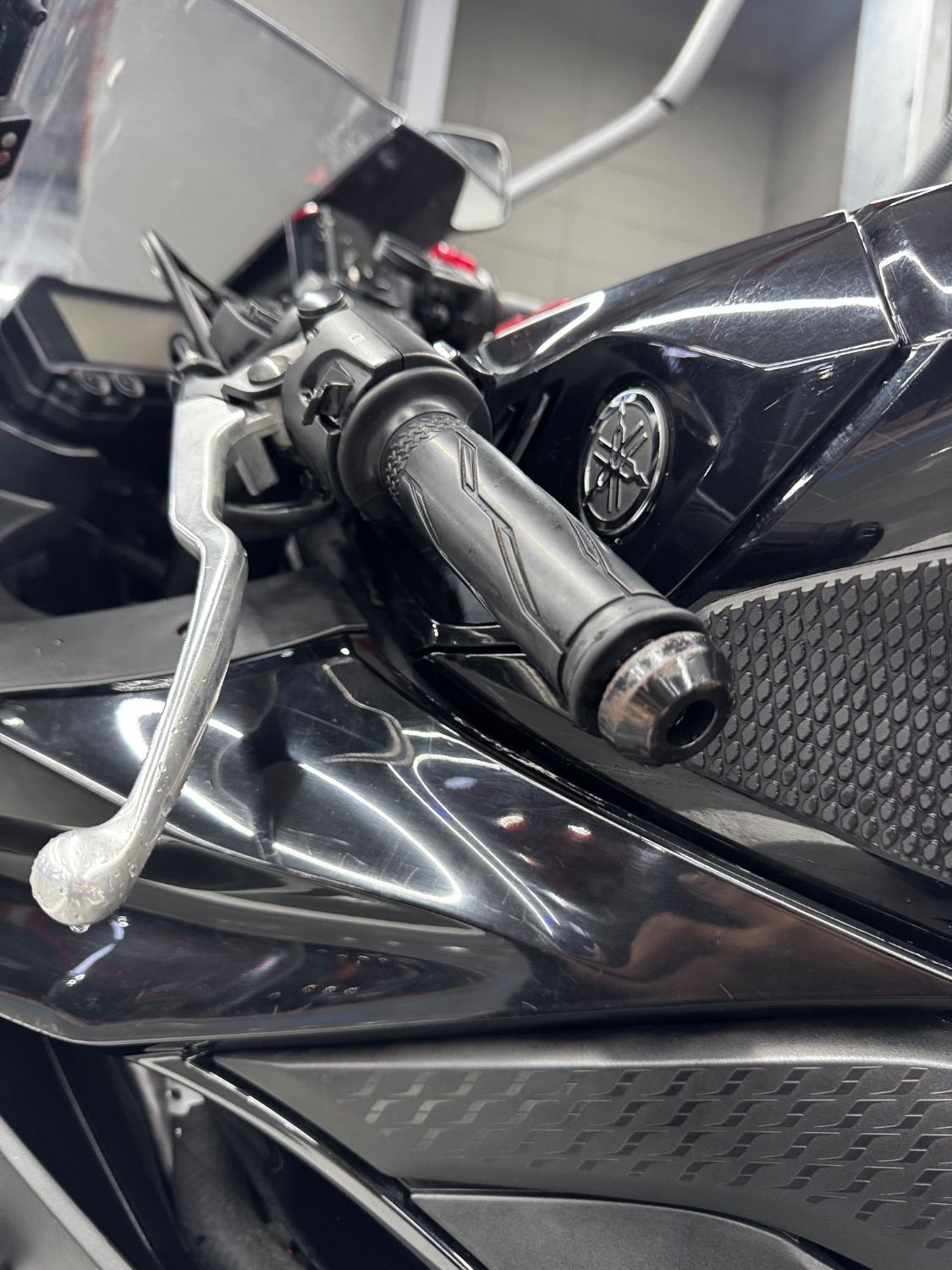 야마하 YZF R3 more