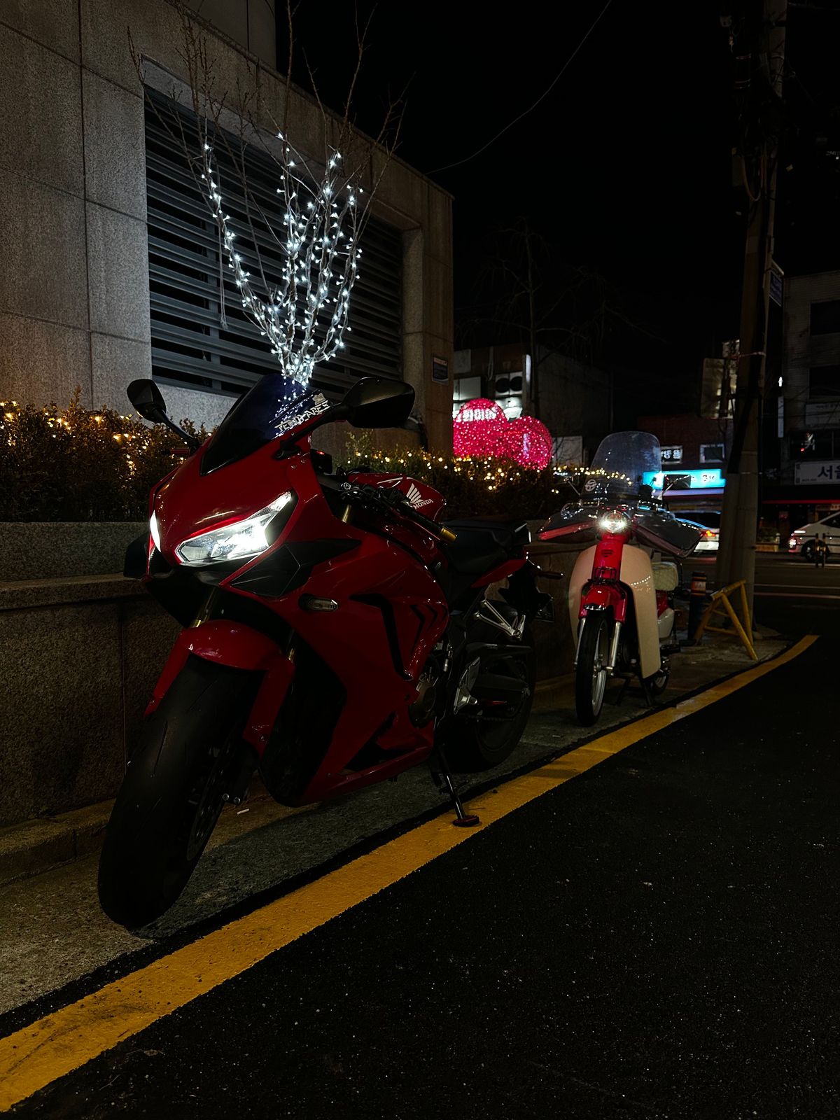 혼다 CBR 650 R MT main