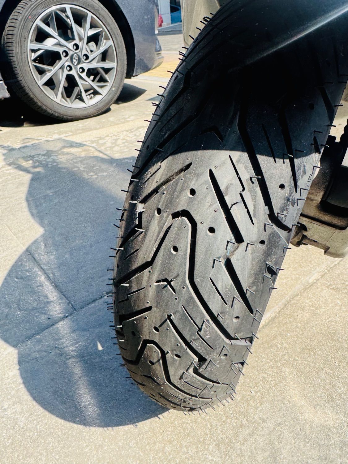 베스파 GTS 125 HPE 7
