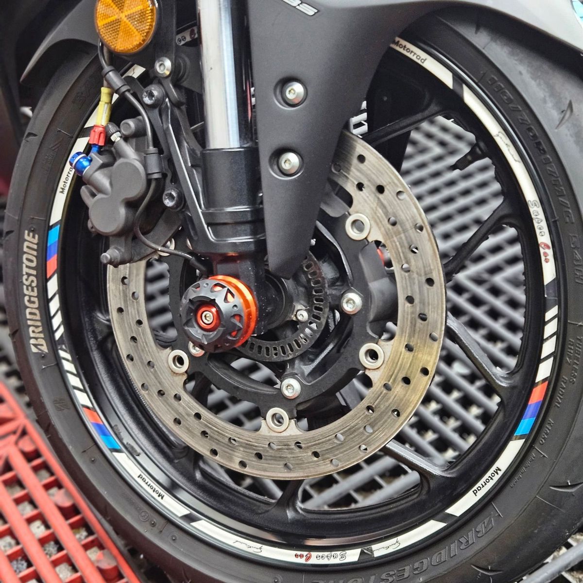 야마하 YZF R3 10