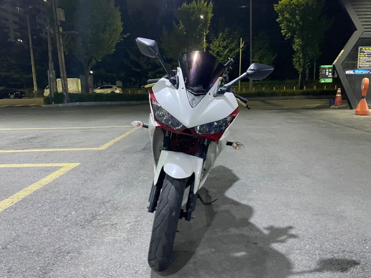 야마하 YZF R3 more