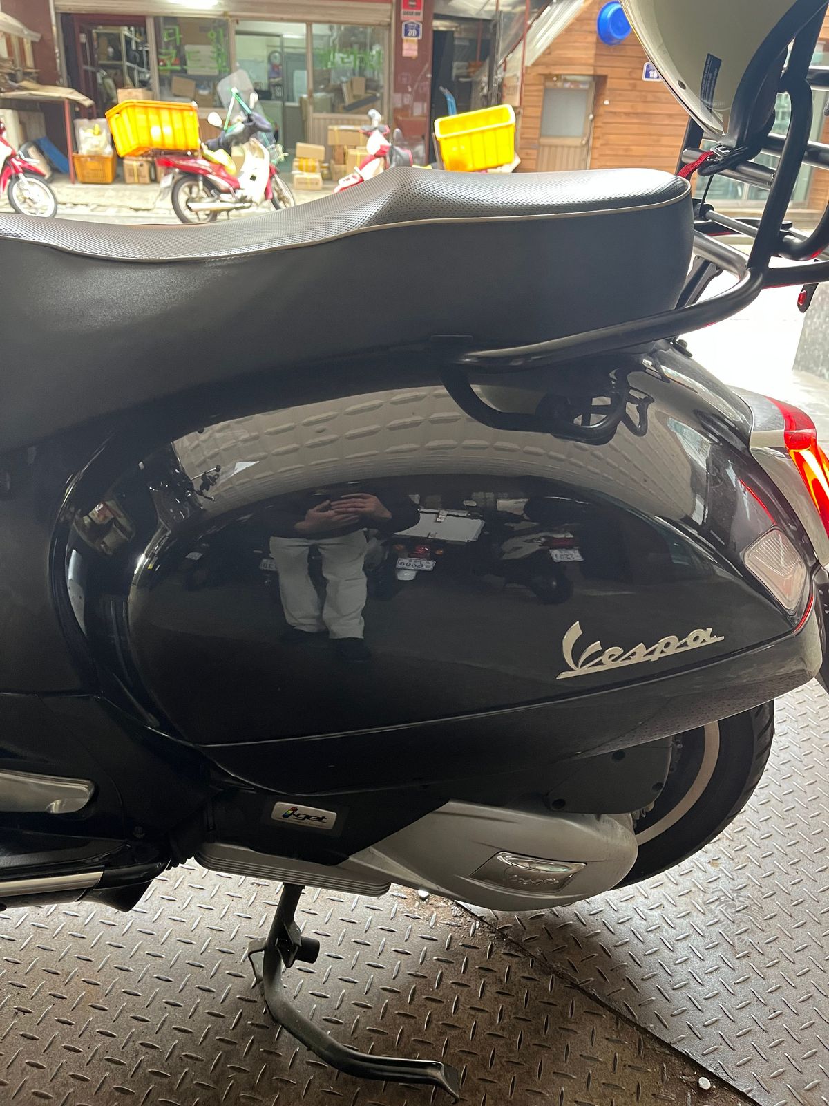 베스파 GTS 125 8