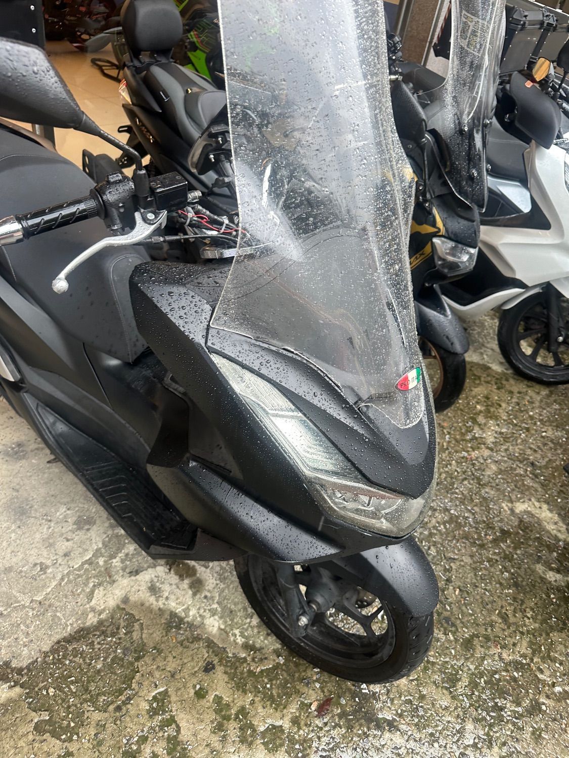 혼다 PCX 125 thumb 2