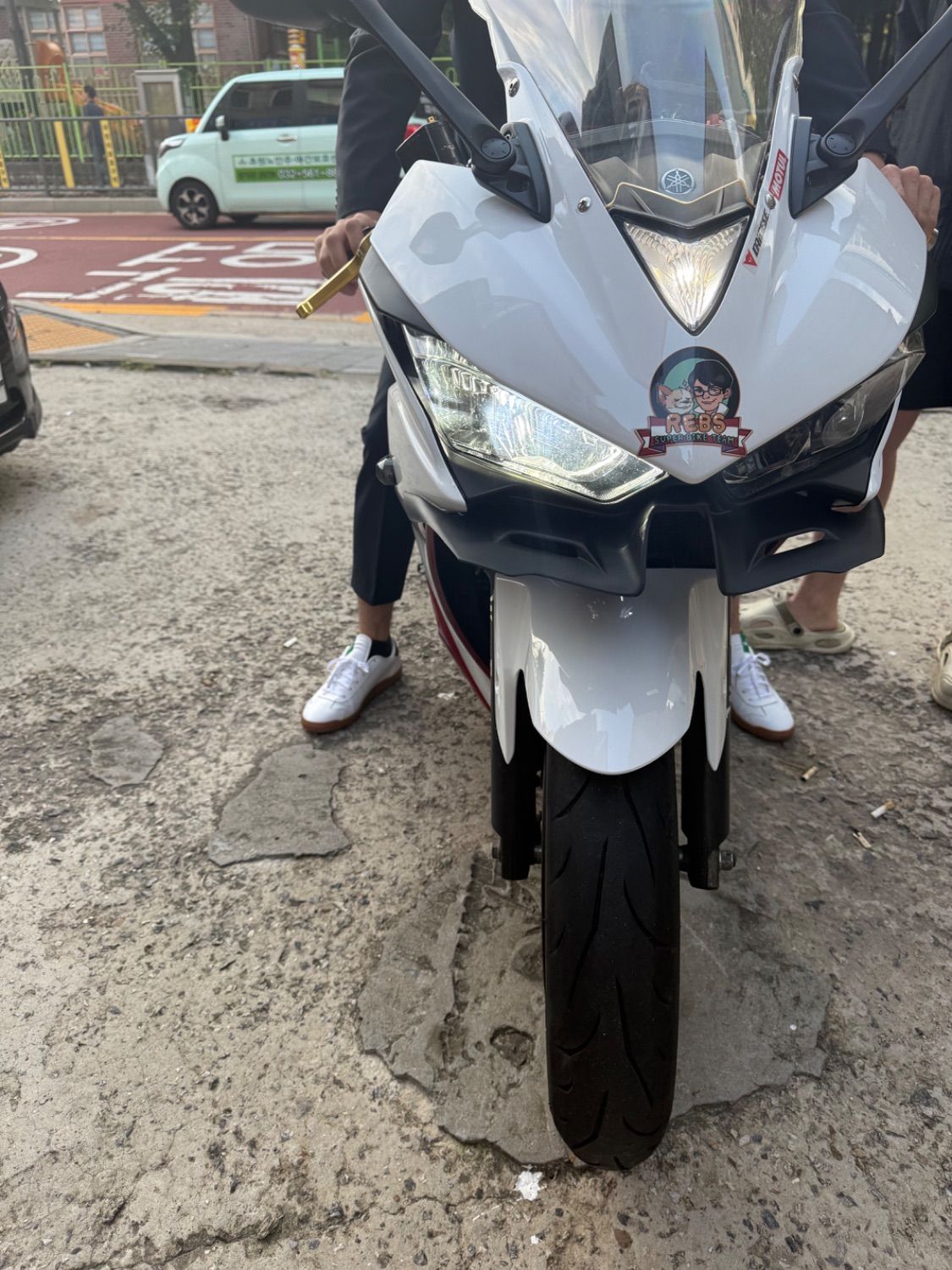 야마하 YZF R3 thumb 2