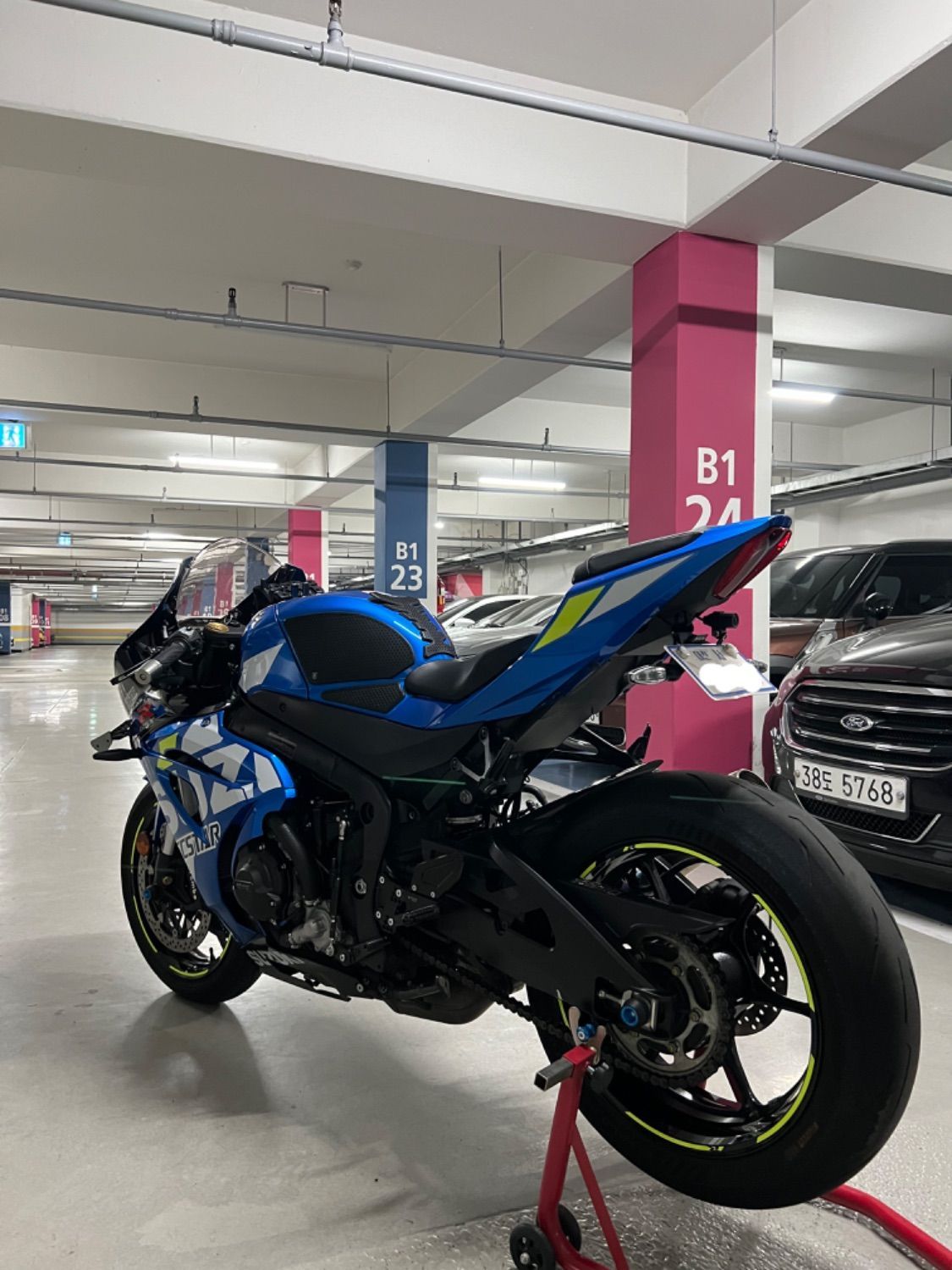 스즈키 GSX R 1000 ABS main