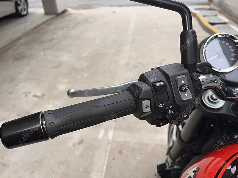 가와사키 Z 900 RS 17