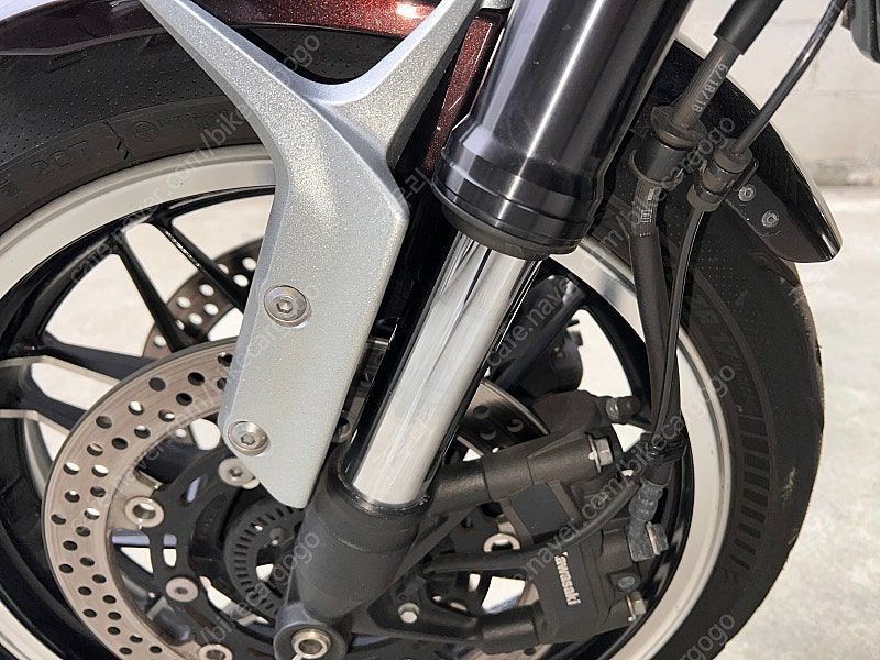 가와사키 Z 900 RS 19