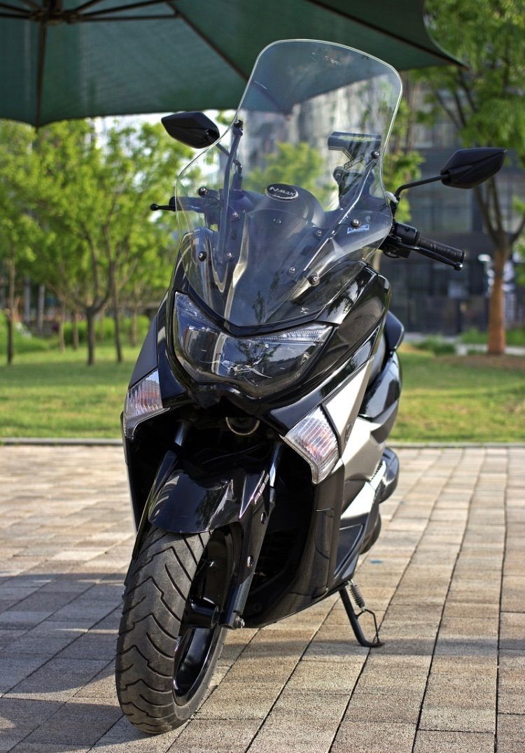 야마하 NMAX 125 7