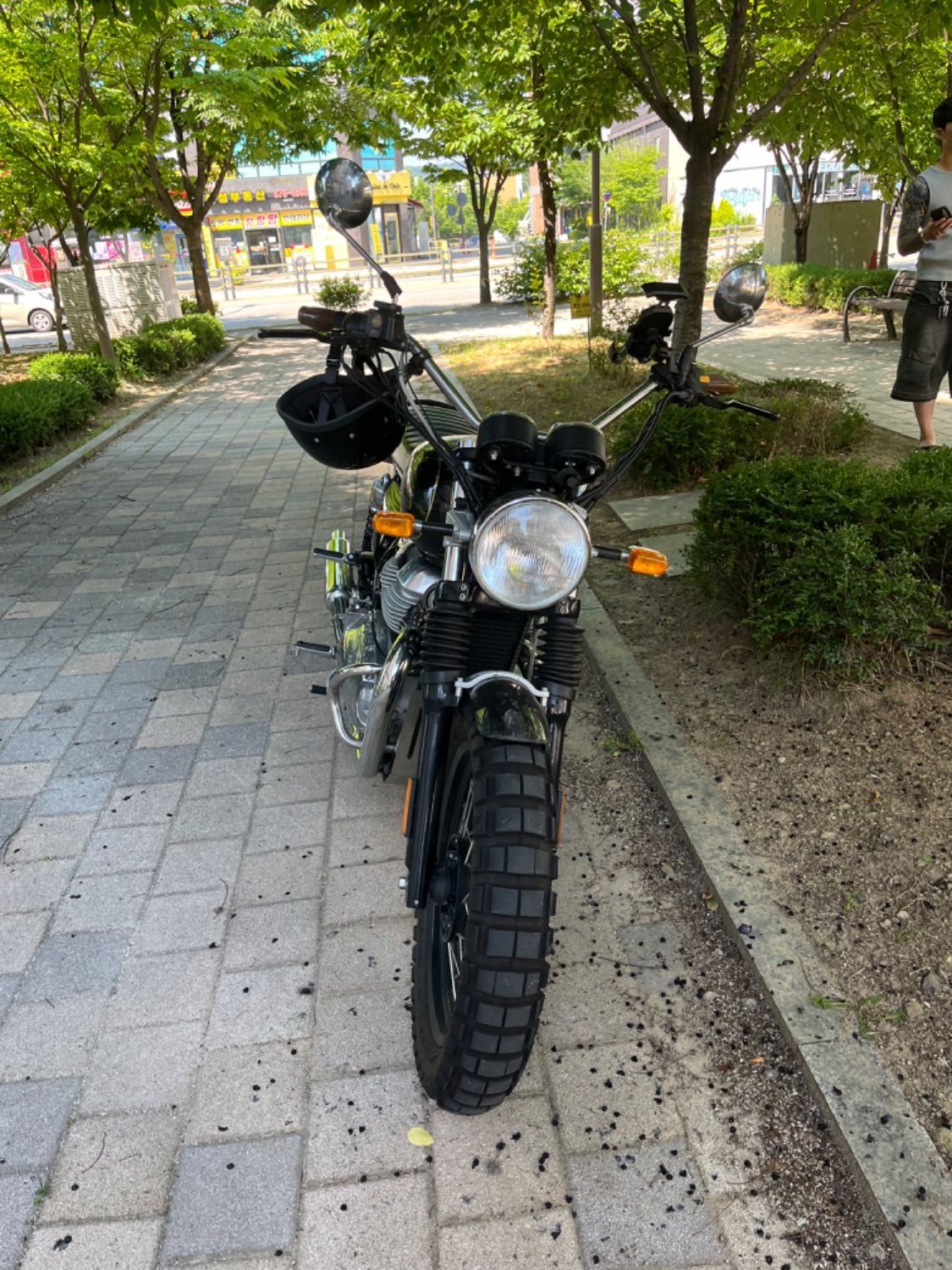 로얄엔필드 인터셉터 650 5