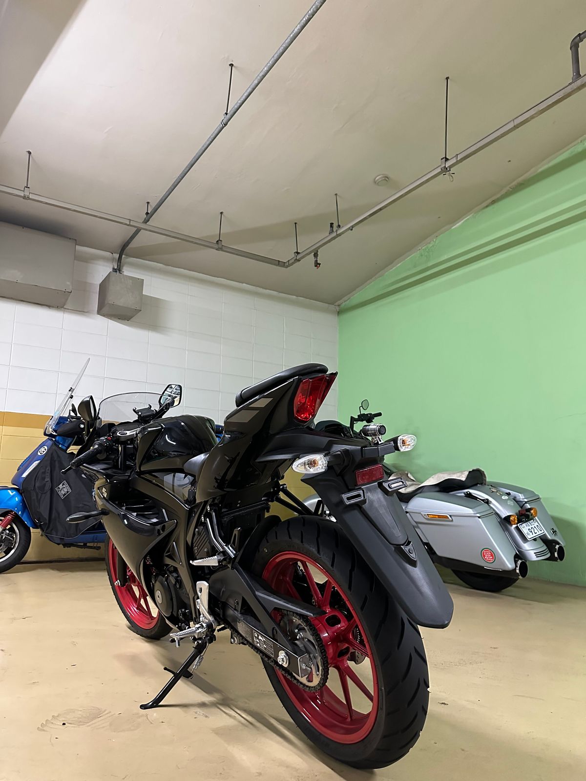스즈키 GSX R 125 ABS more