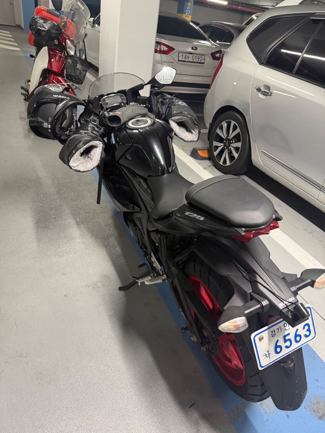 스즈키 GSR 125 NEX more