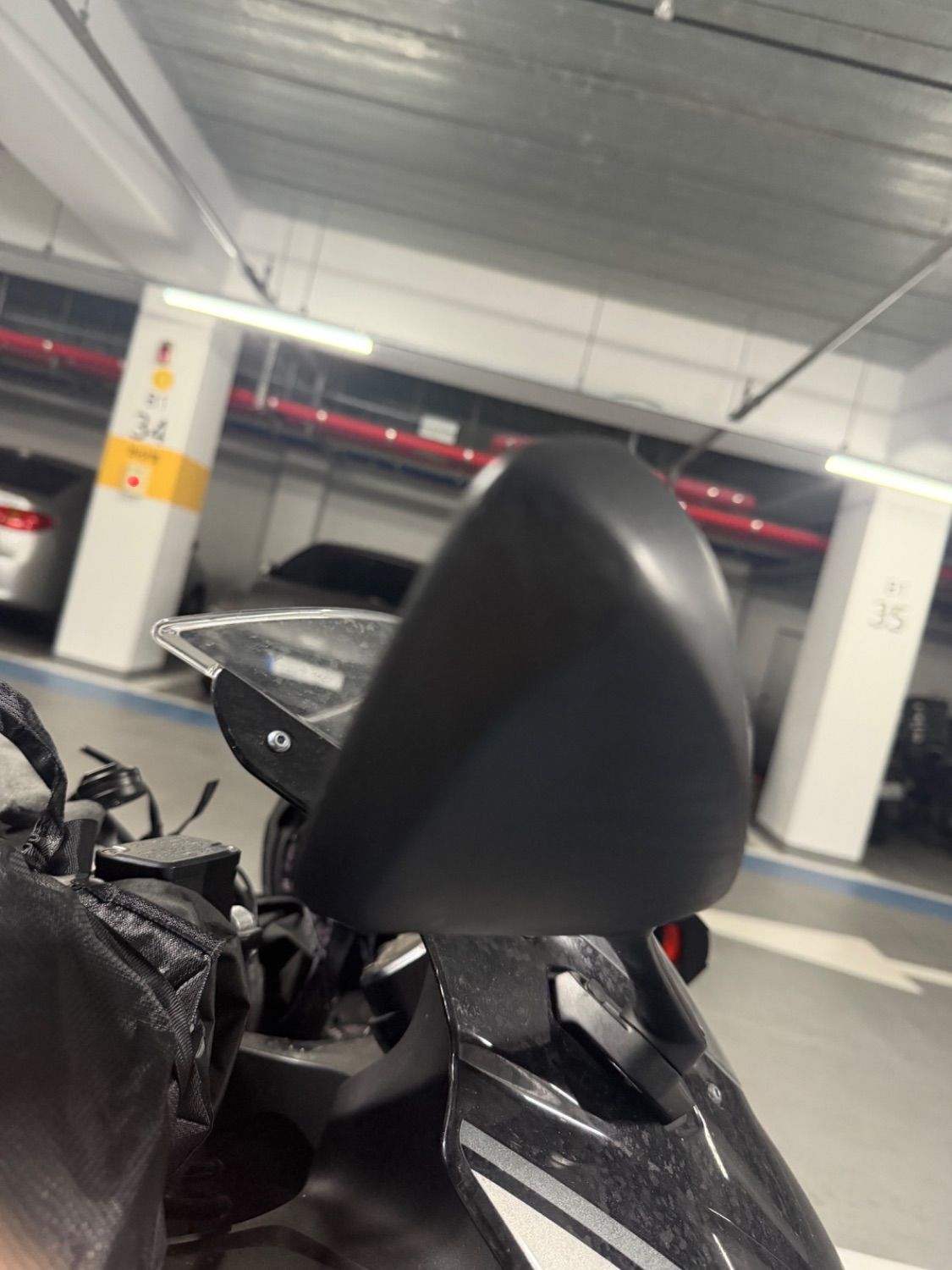 스즈키 GSR 125 NEX 5