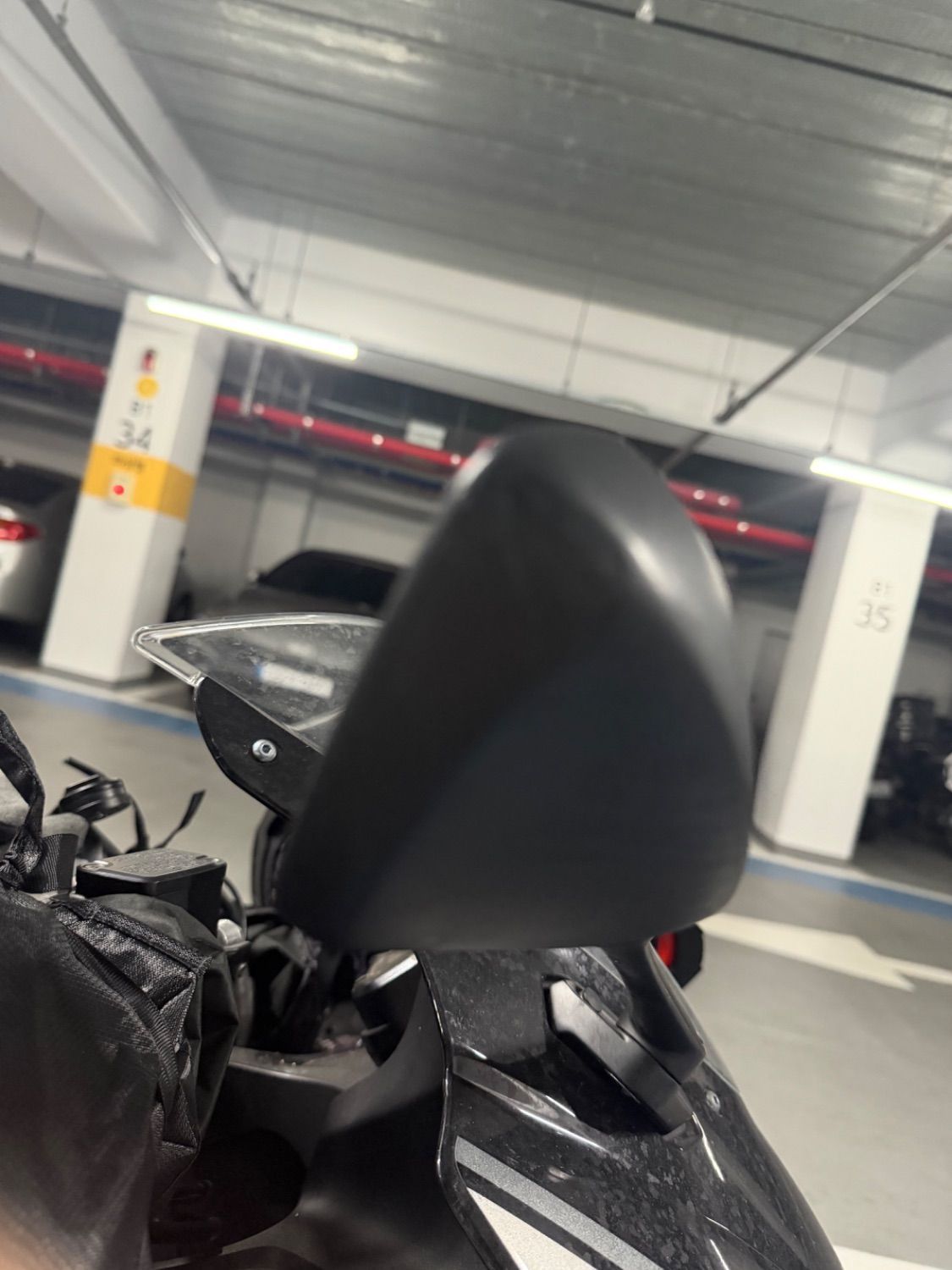 스즈키 GSR 125 NEX 4