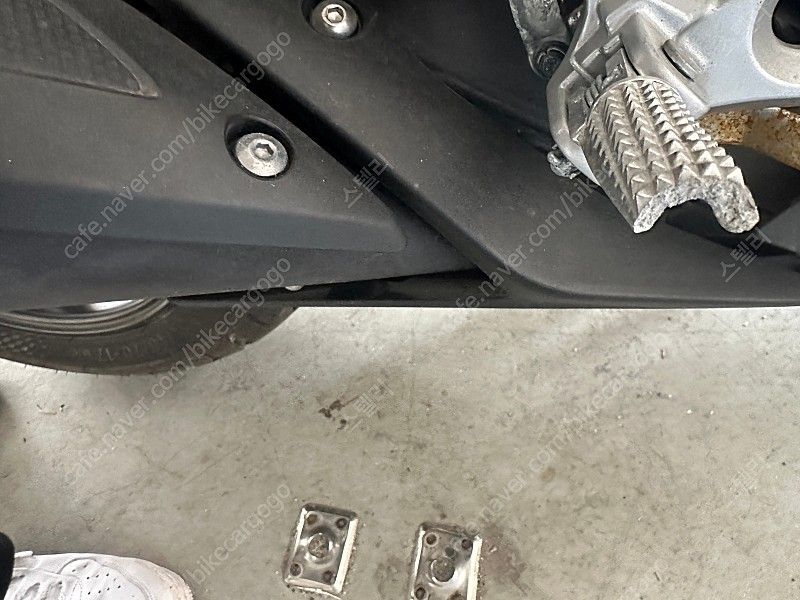 야마하 YZF R3 more