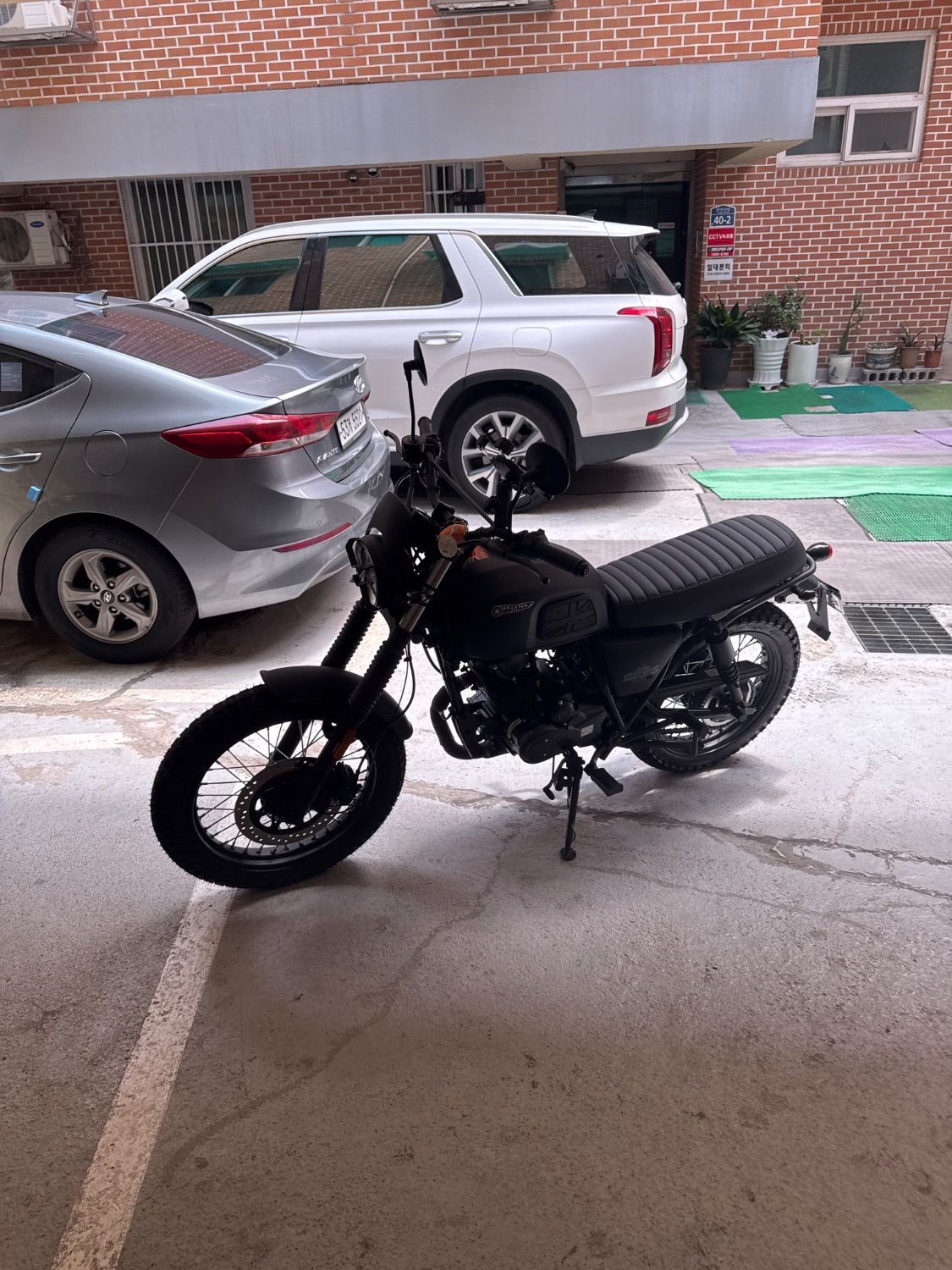 브릭스톤 BX 125 R more