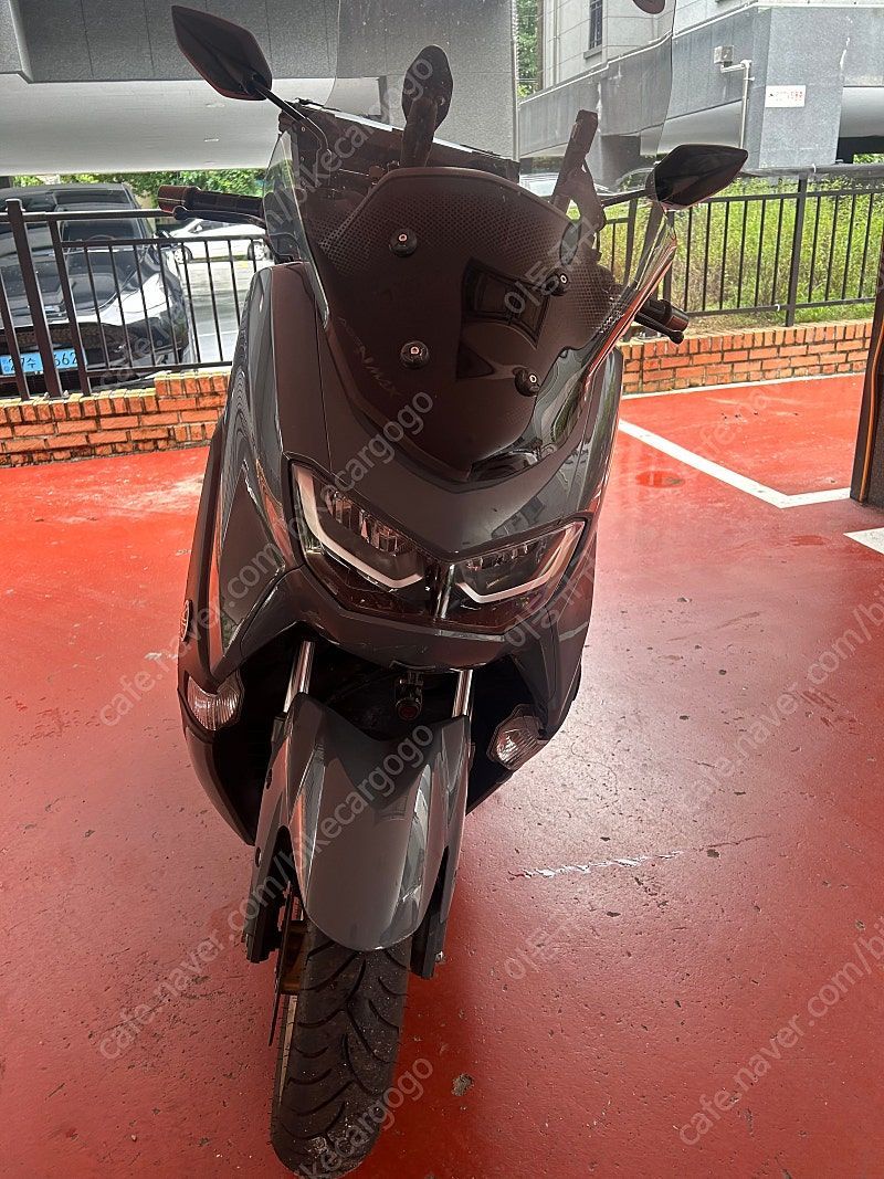 야마하 NMAX 155 7