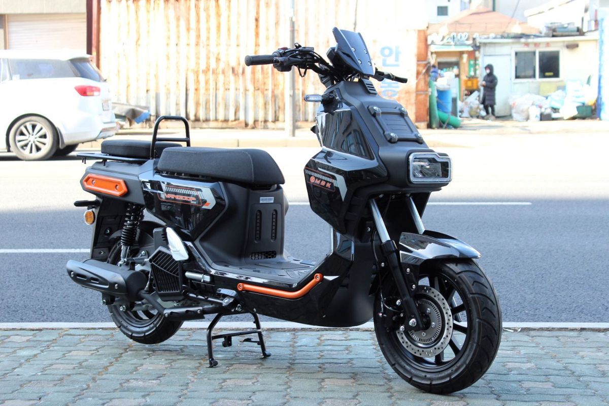 MBK 모터스 벤쿱 125 main