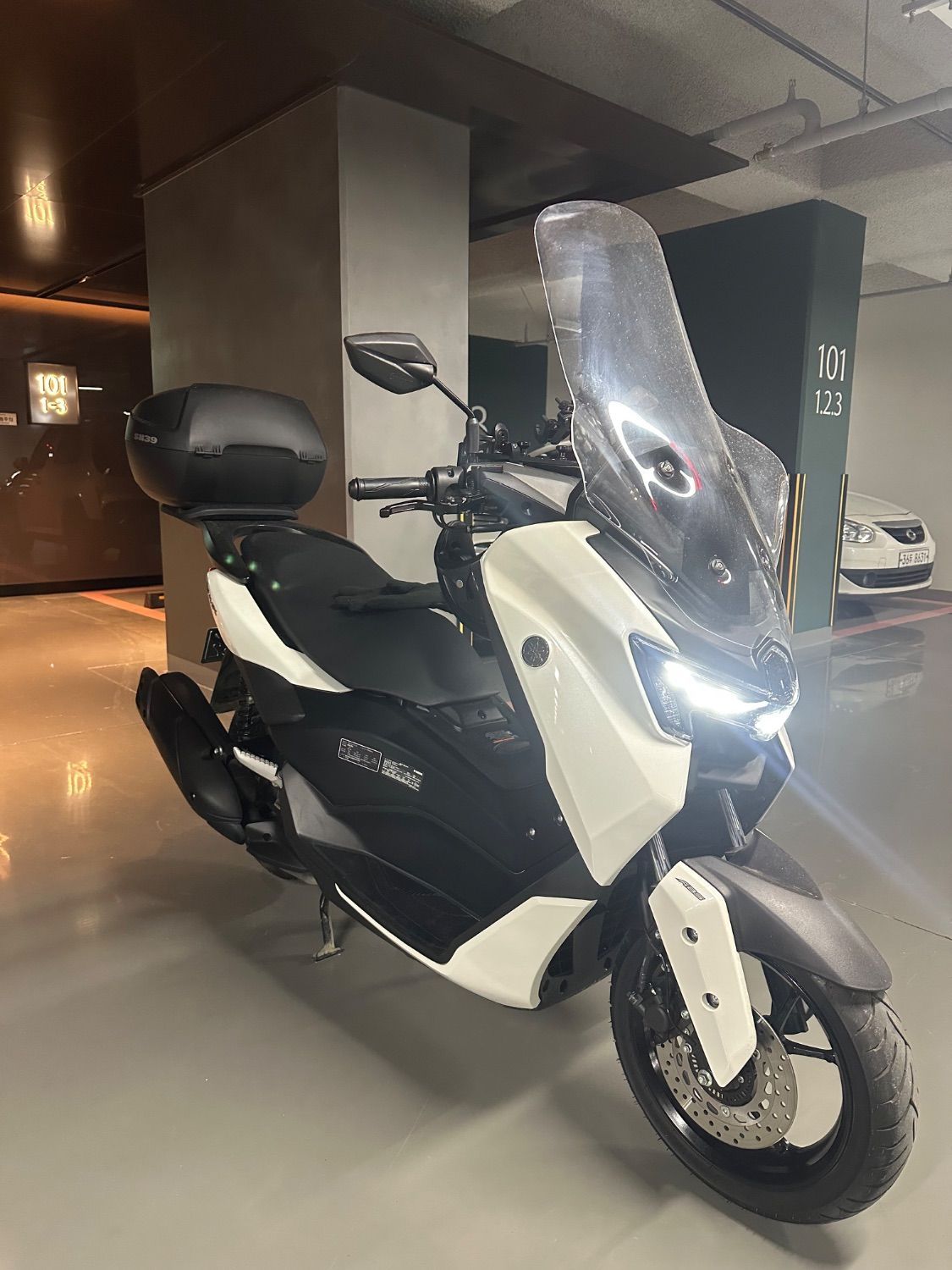 야마하 NMAX 125 thumb 2