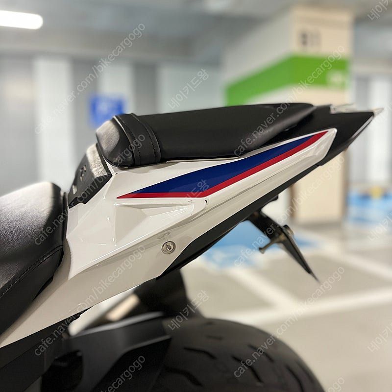 BMW S 1000 R 10