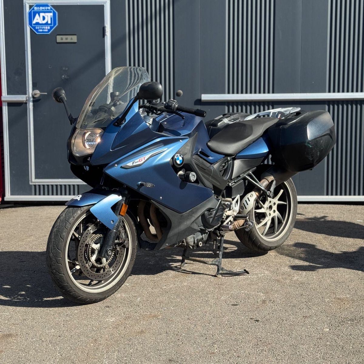 BMW F 800 GT more