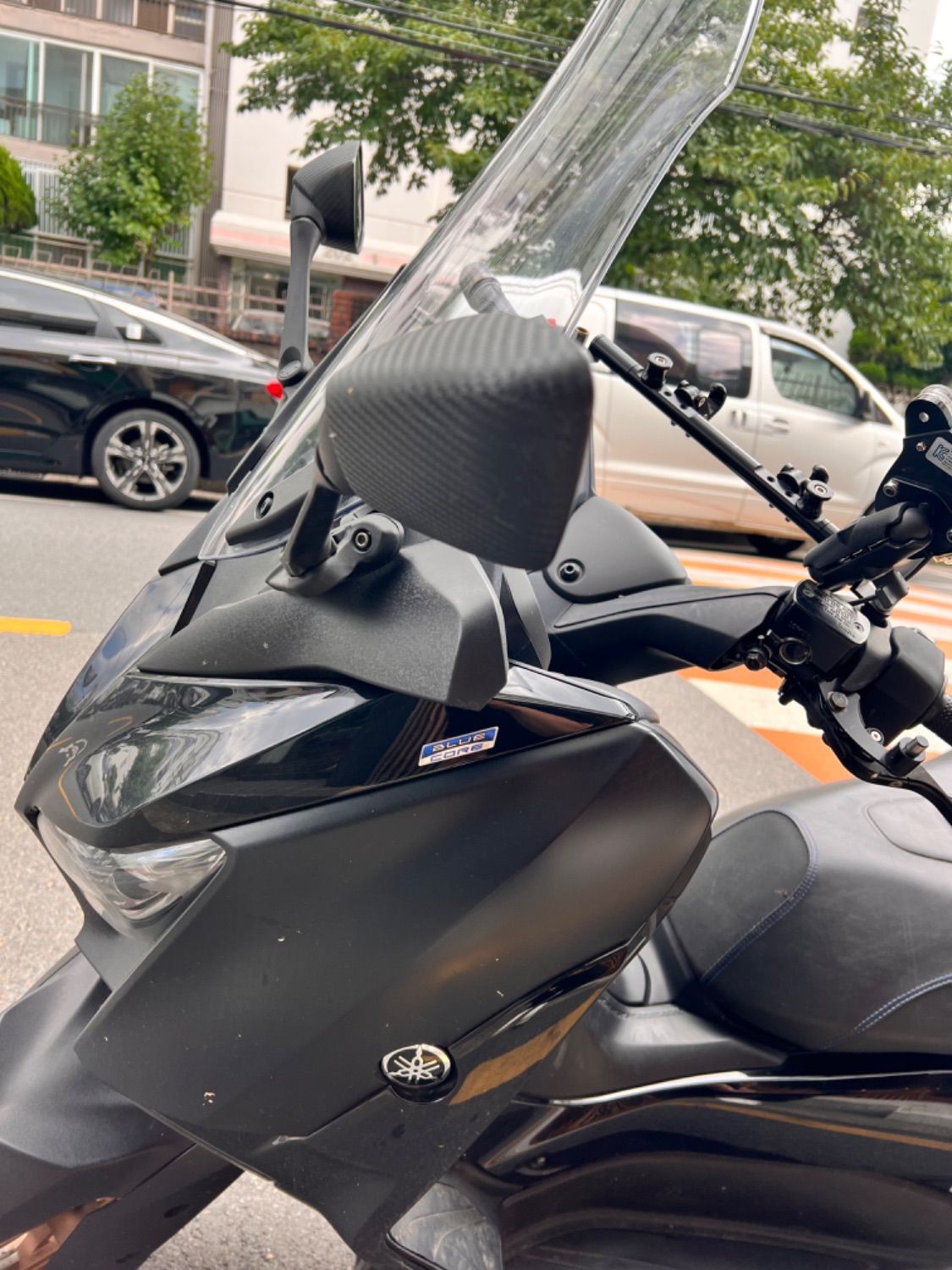 야마하 XMAX 300 ABS 5