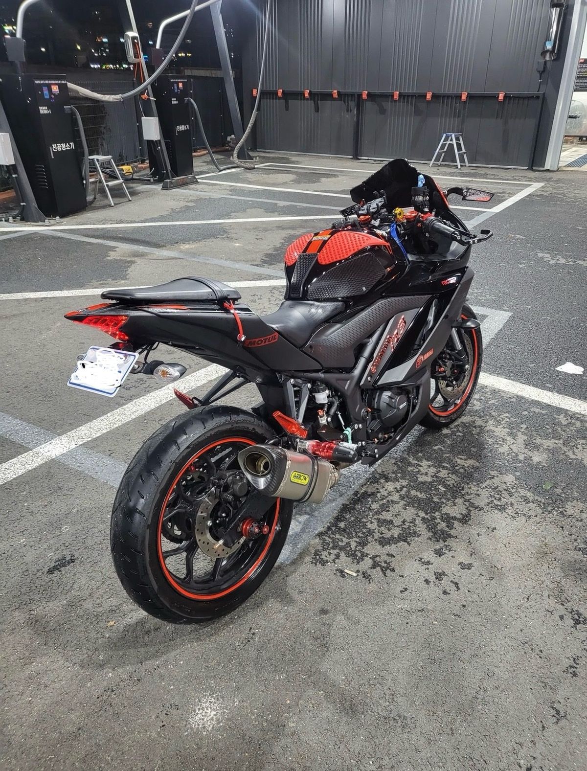 야마하 YZF R3 thumb 2
