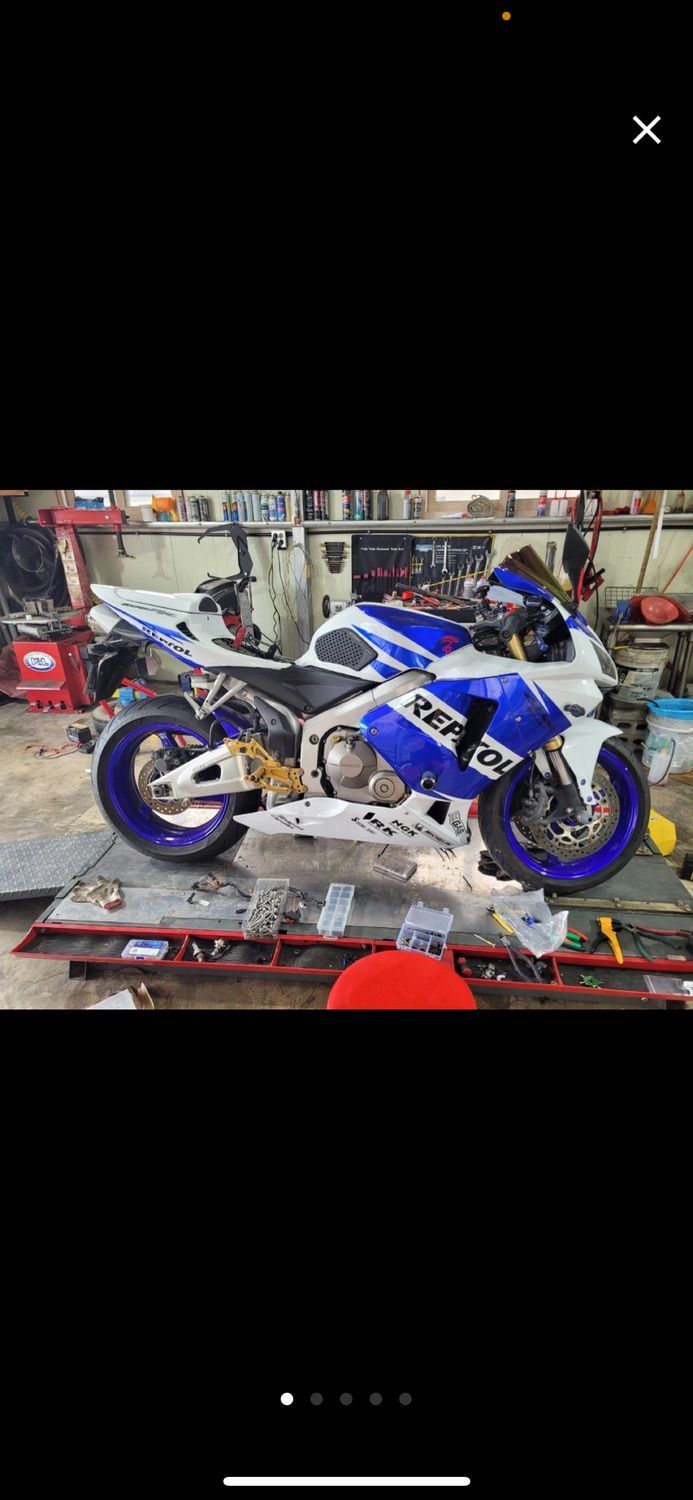 혼다 CBR 600 RR main