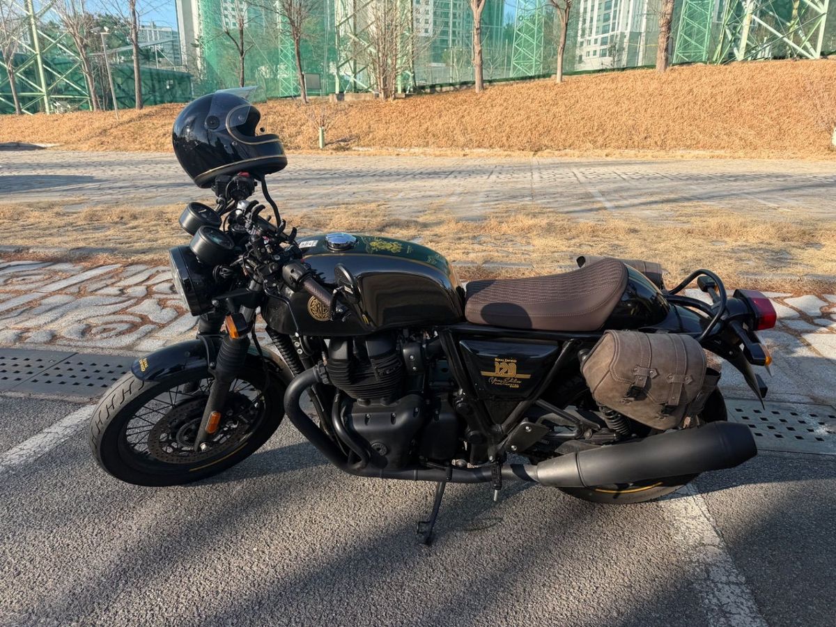 로얄엔필드 컨티넨탈 GT 650 6