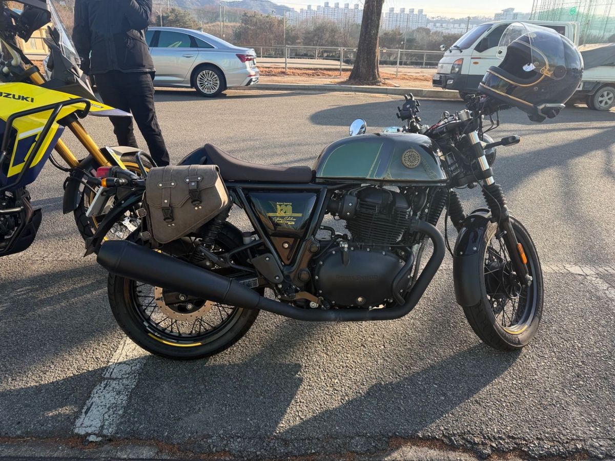 로얄엔필드 컨티넨탈 GT 650 7