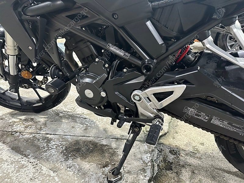 혼다 CB 300 R 8