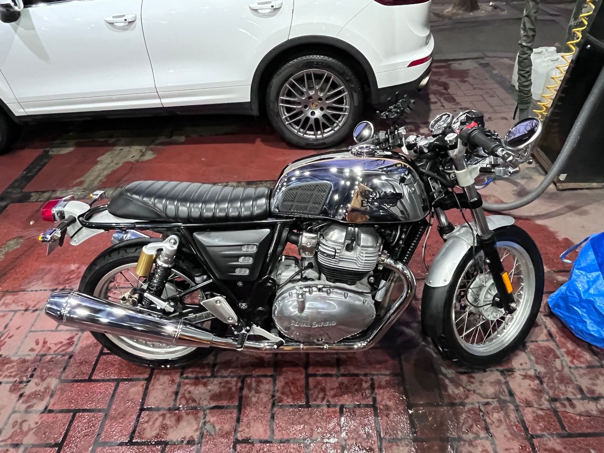 로얄엔필드 컨티넨탈 GT 650 main