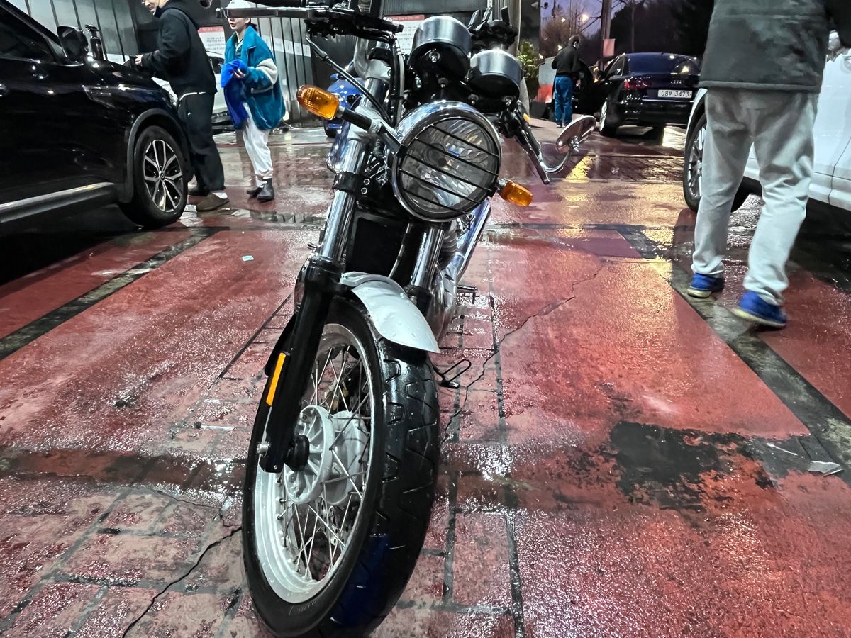로얄엔필드 컨티넨탈 GT 650 thumb 2