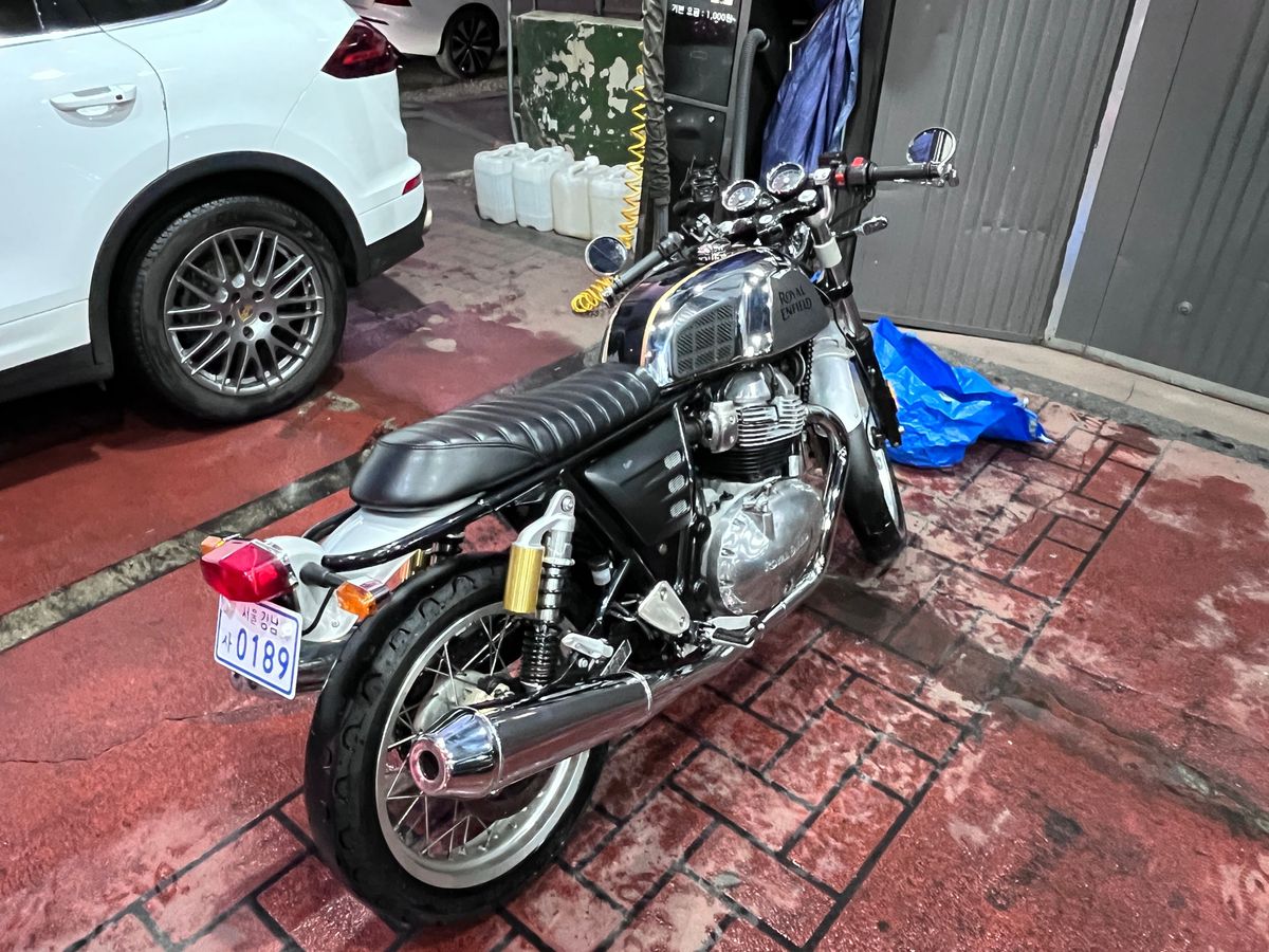 로얄엔필드 컨티넨탈 GT 650 4
