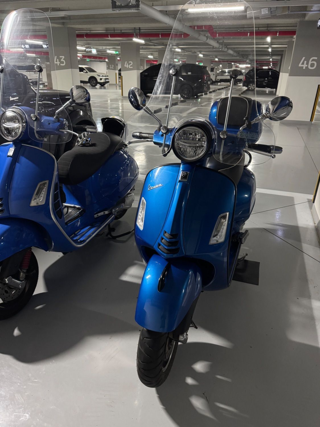 베스파 GTS 125 HPE 10