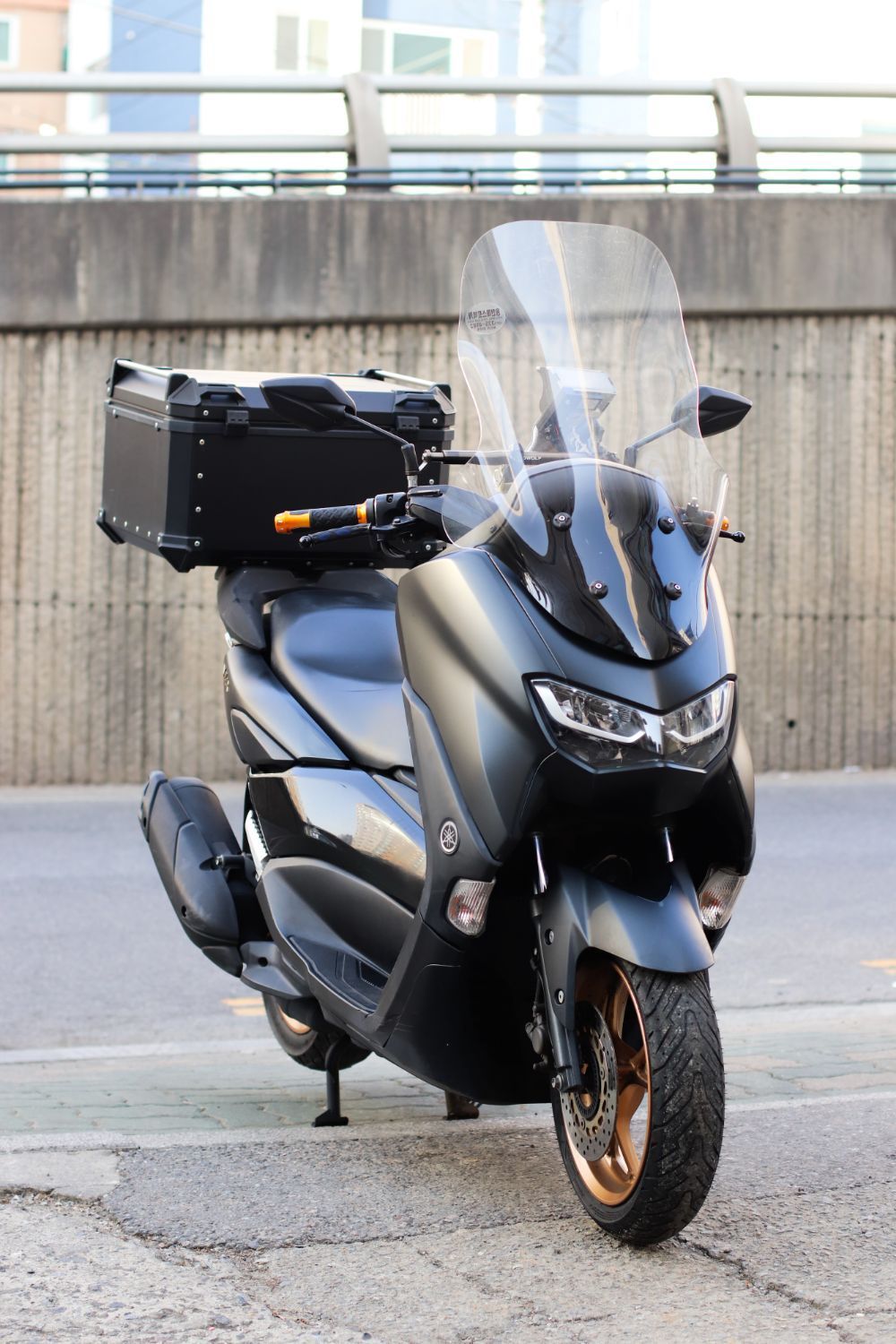 야마하 NMAX 125 main