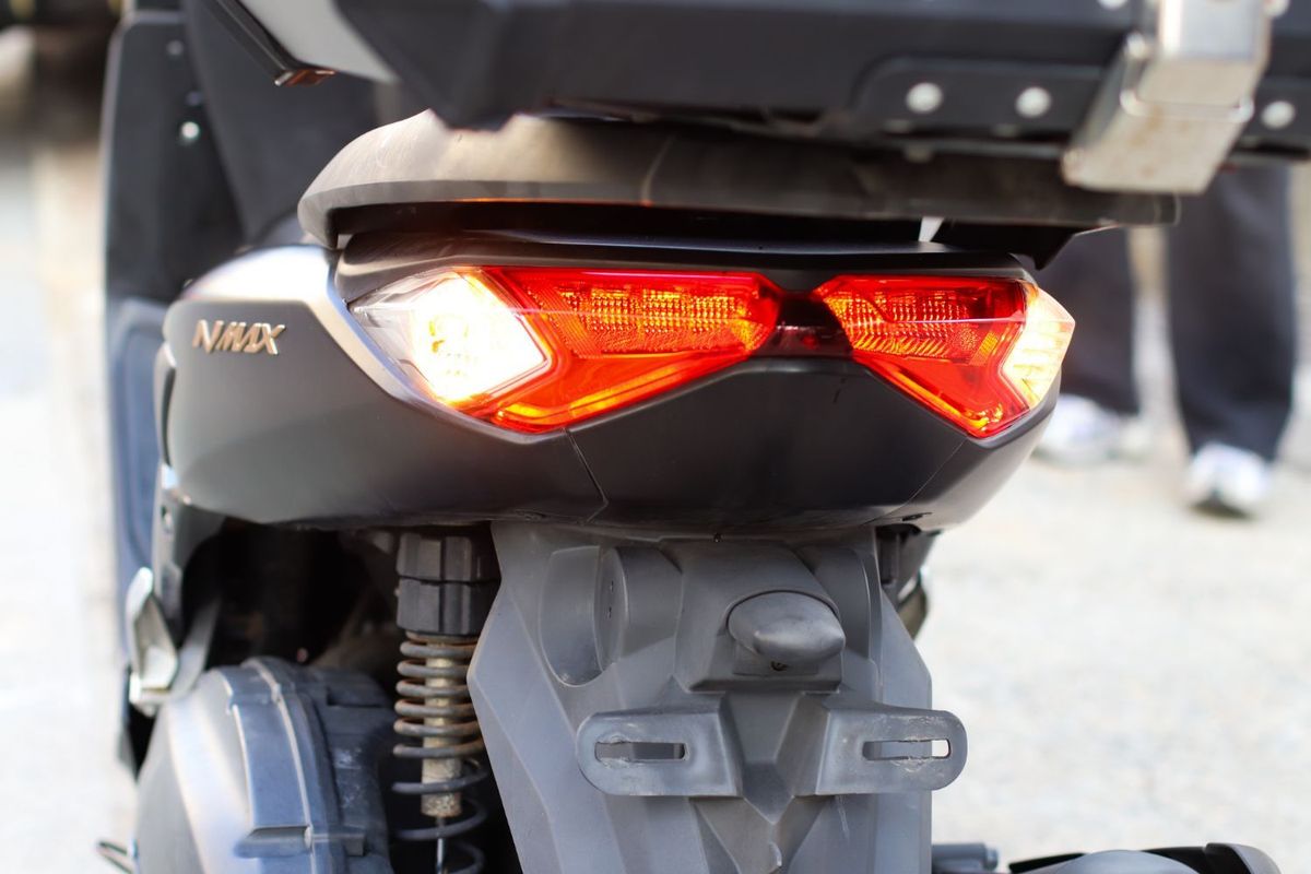 야마하 NMAX 125 12