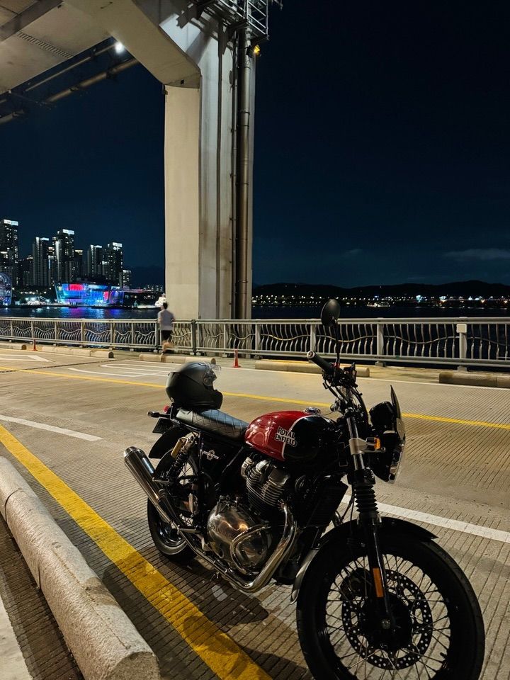 로얄엔필드 인터셉터 650 7