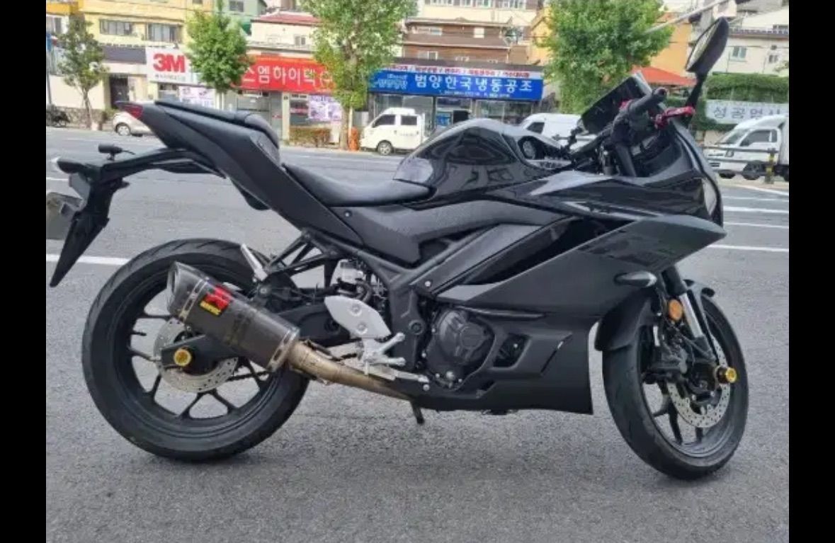 야마하 YZF R3 7