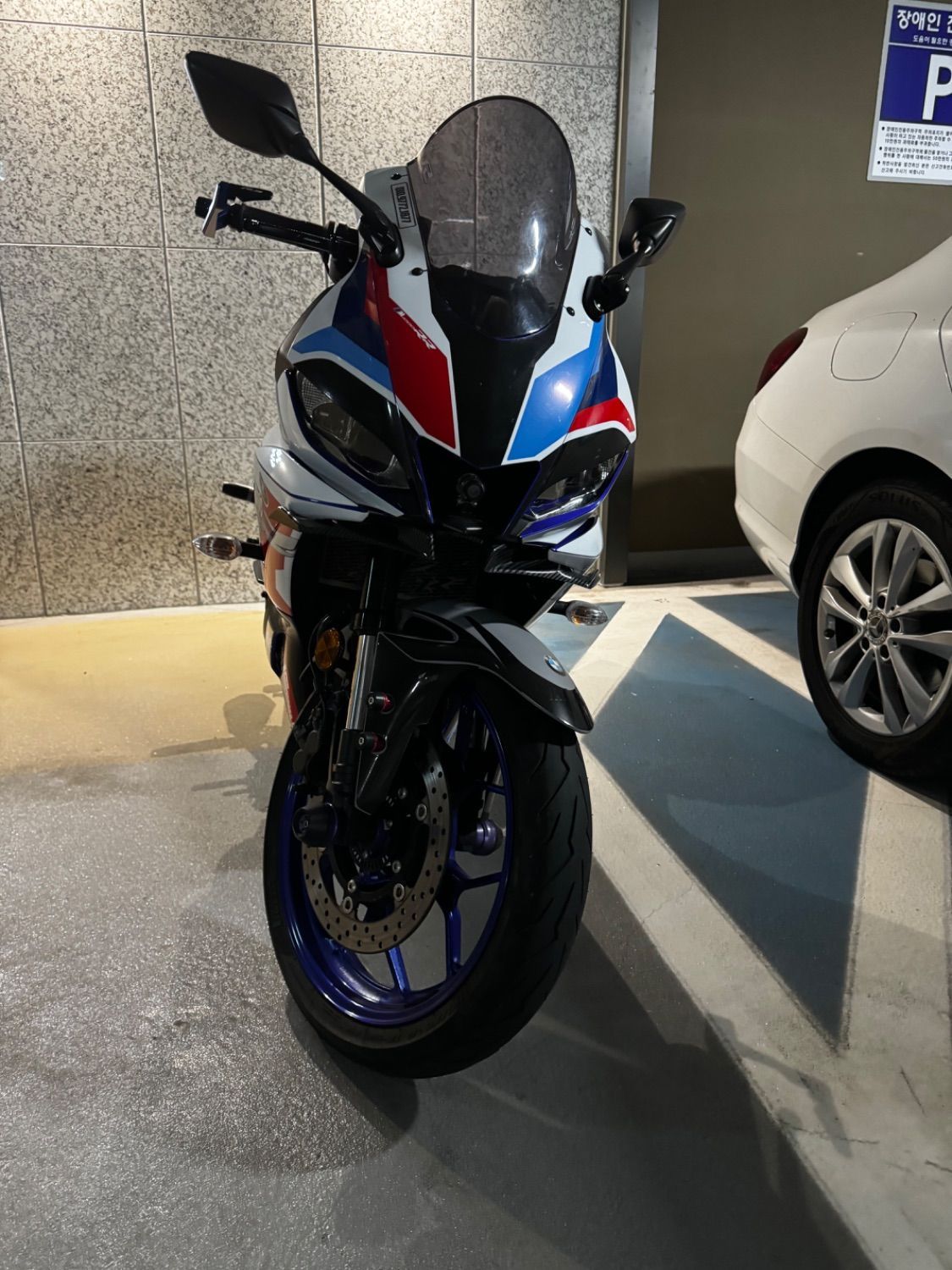 야마하 YZF R3 more
