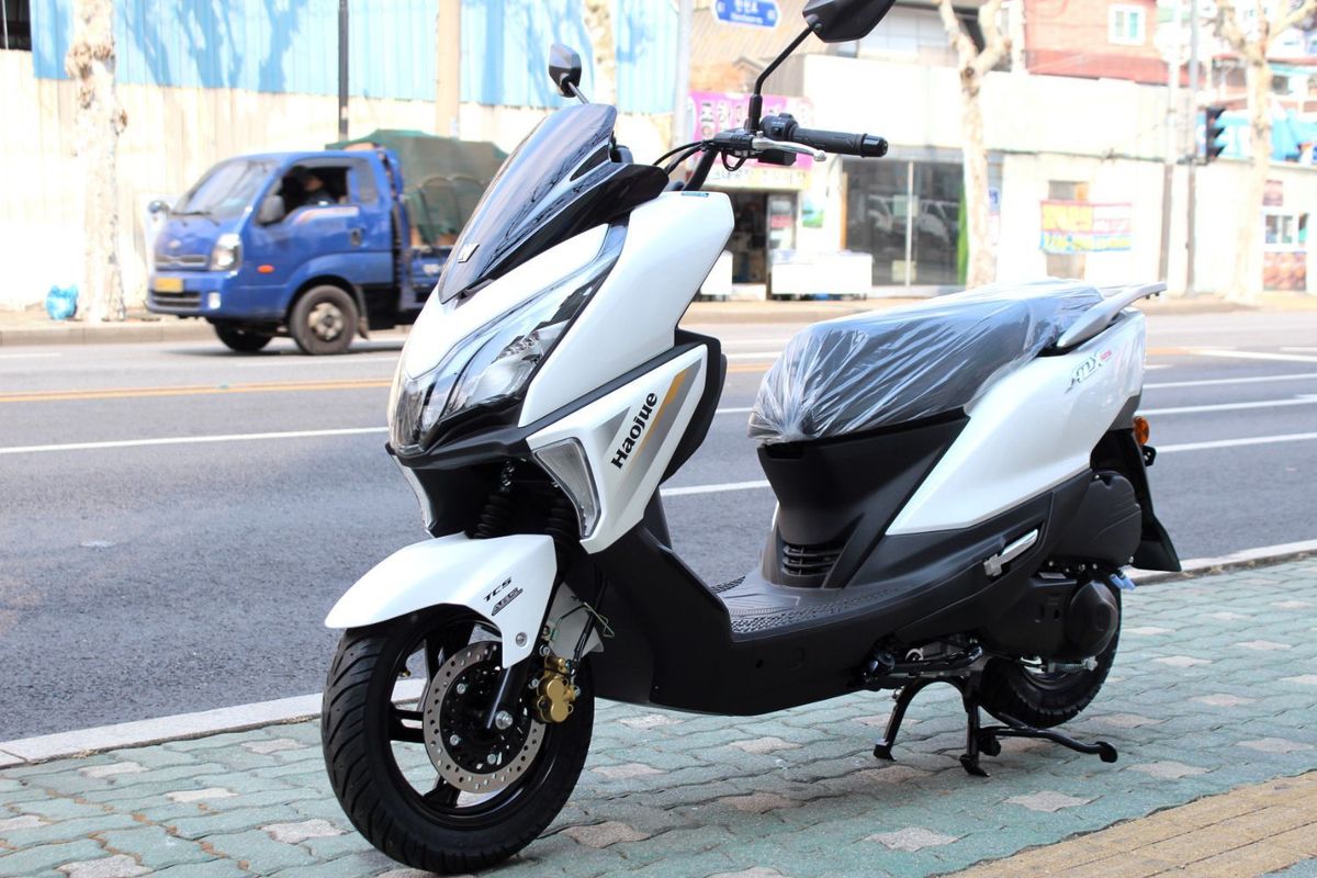 하우주 ADX 125 11