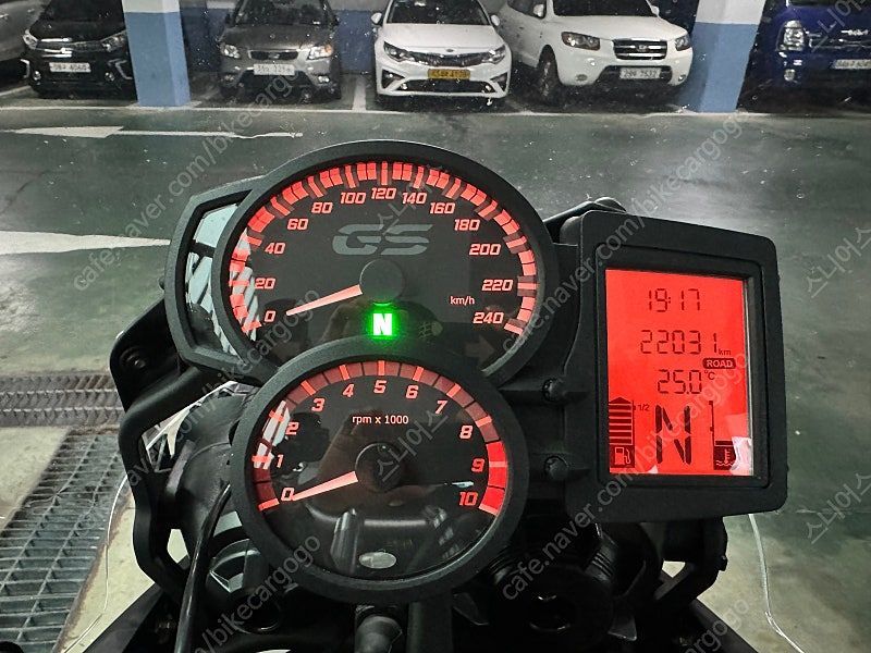 BMW F 800 GS thumb 2