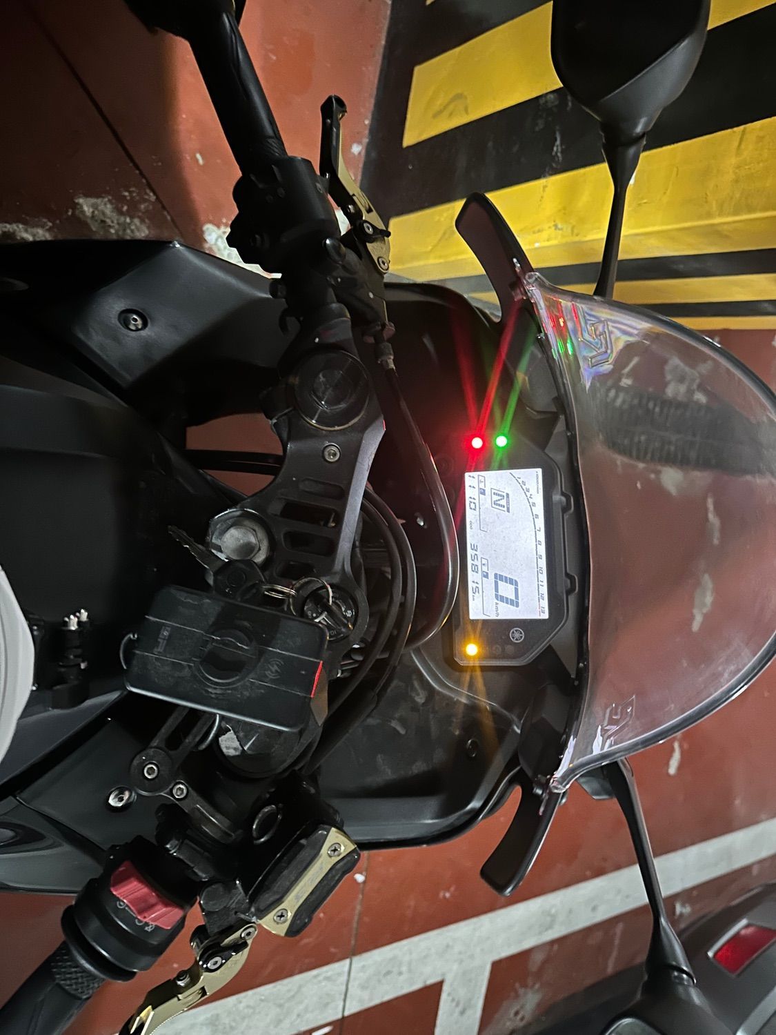 야마하 YZF R3 4