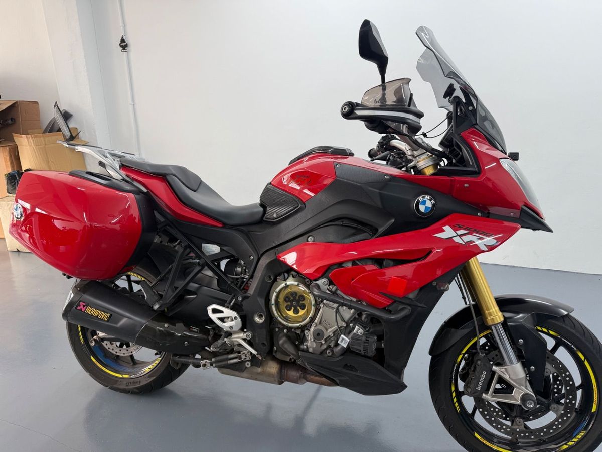 BMW S 1000 XR main